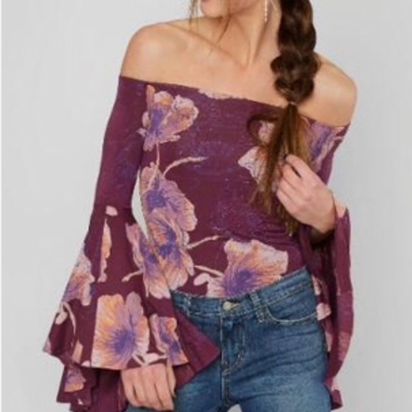 FREE PEOPLE Floral Top  New. Sz XS - Picture 3 of 8